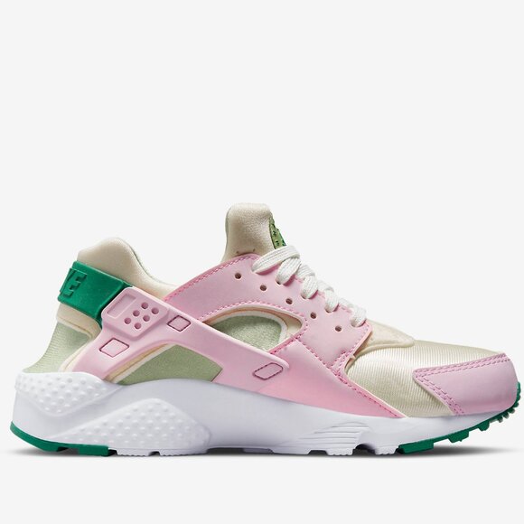 Nike Huarache Run SE (GS) "Strawberry Shortcake". Brand New. Kids Size: 6.5y. - Picture 2 of 6